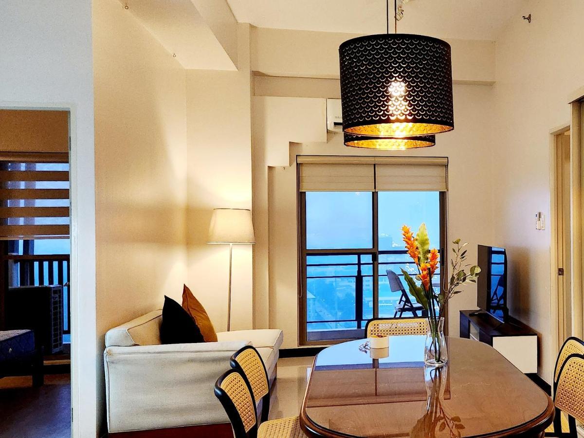 Casa Antonio At Fairway Terraces Family Penthouse 2Br Wi-Fi Nr Golf, Airport, Fort Bgc Маніла Екстер'єр фото