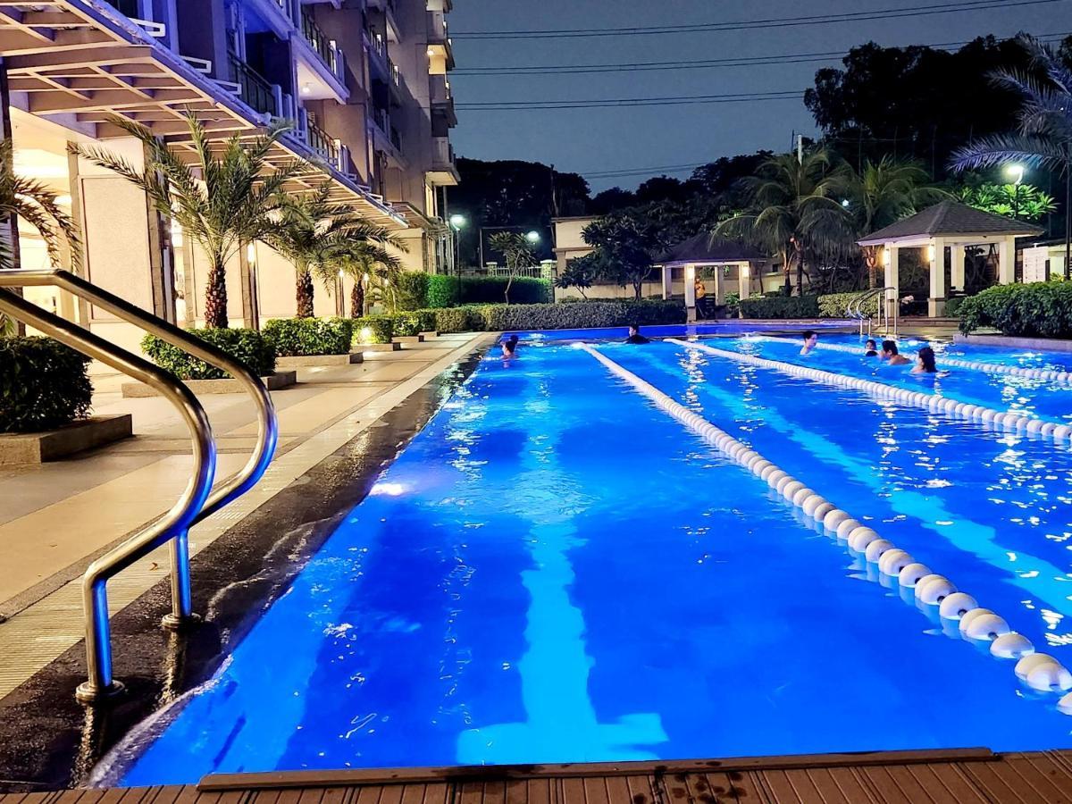 Casa Antonio At Fairway Terraces Family Penthouse 2Br Wi-Fi Nr Golf, Airport, Fort Bgc Маніла Екстер'єр фото