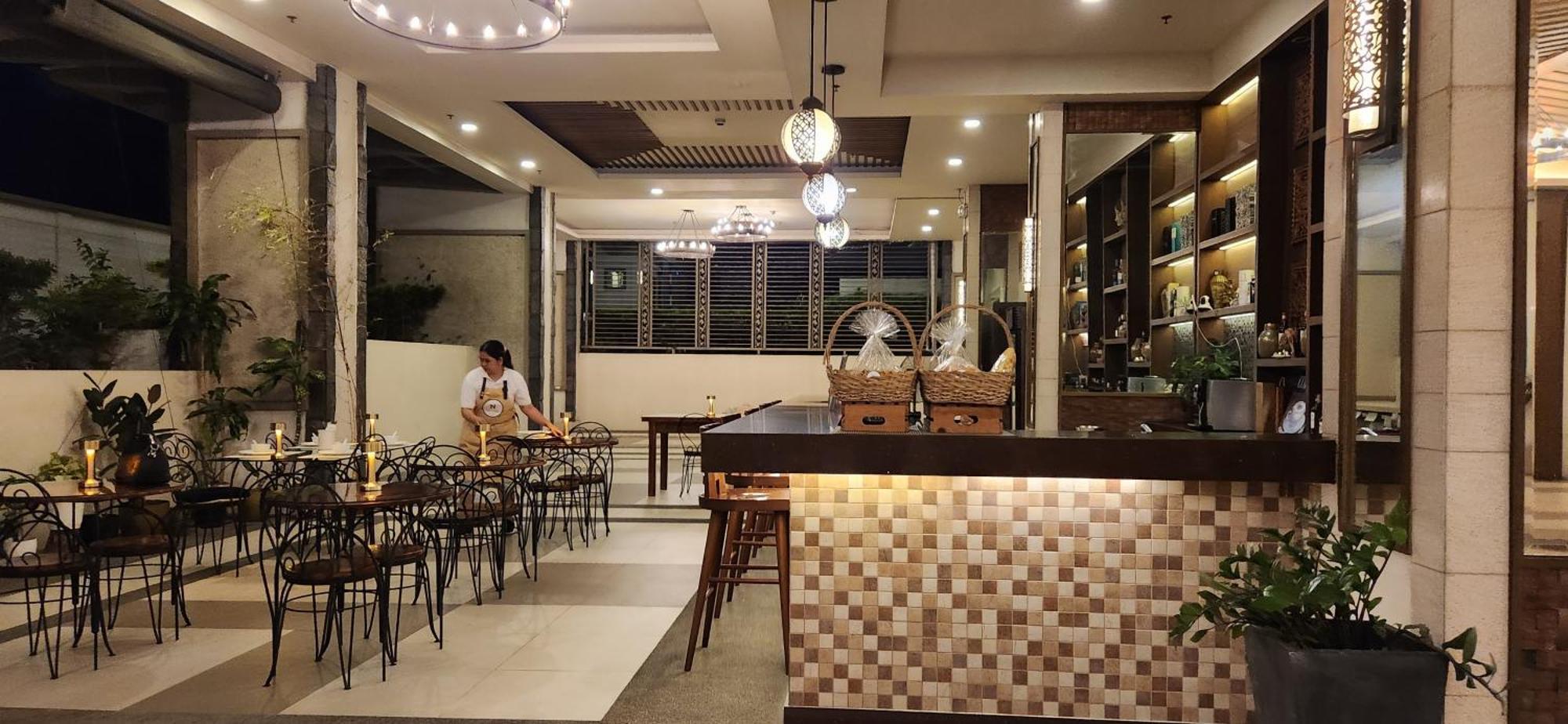 Casa Antonio At Fairway Terraces Family Penthouse 2Br Wi-Fi Nr Golf, Airport, Fort Bgc Маніла Екстер'єр фото