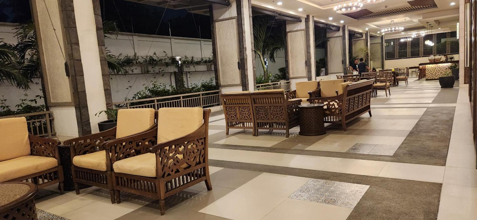 Casa Antonio At Fairway Terraces Family Penthouse 2Br Wi-Fi Nr Golf, Airport, Fort Bgc Маніла Екстер'єр фото