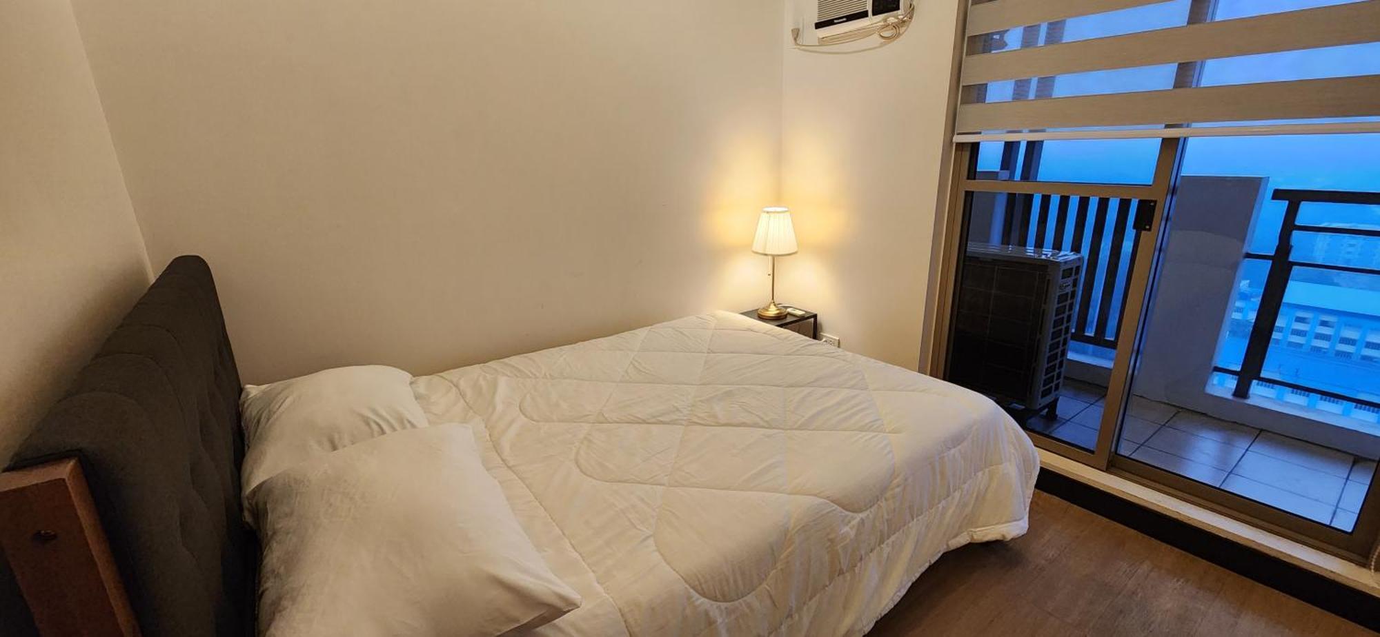 Casa Antonio At Fairway Terraces Family Penthouse 2Br Wi-Fi Nr Golf, Airport, Fort Bgc Маніла Екстер'єр фото