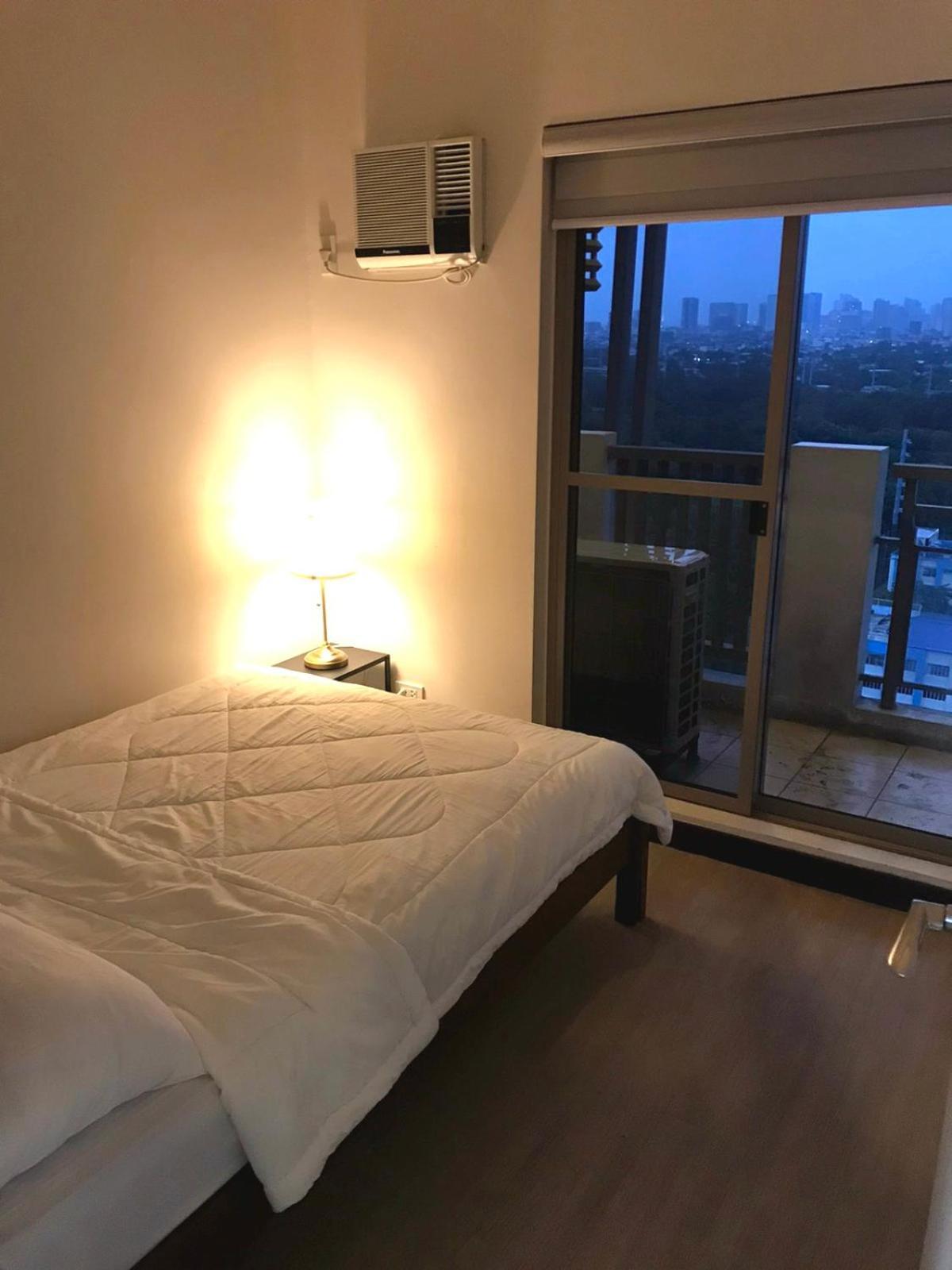 Casa Antonio At Fairway Terraces Family Penthouse 2Br Wi-Fi Nr Golf, Airport, Fort Bgc Маніла Екстер'єр фото