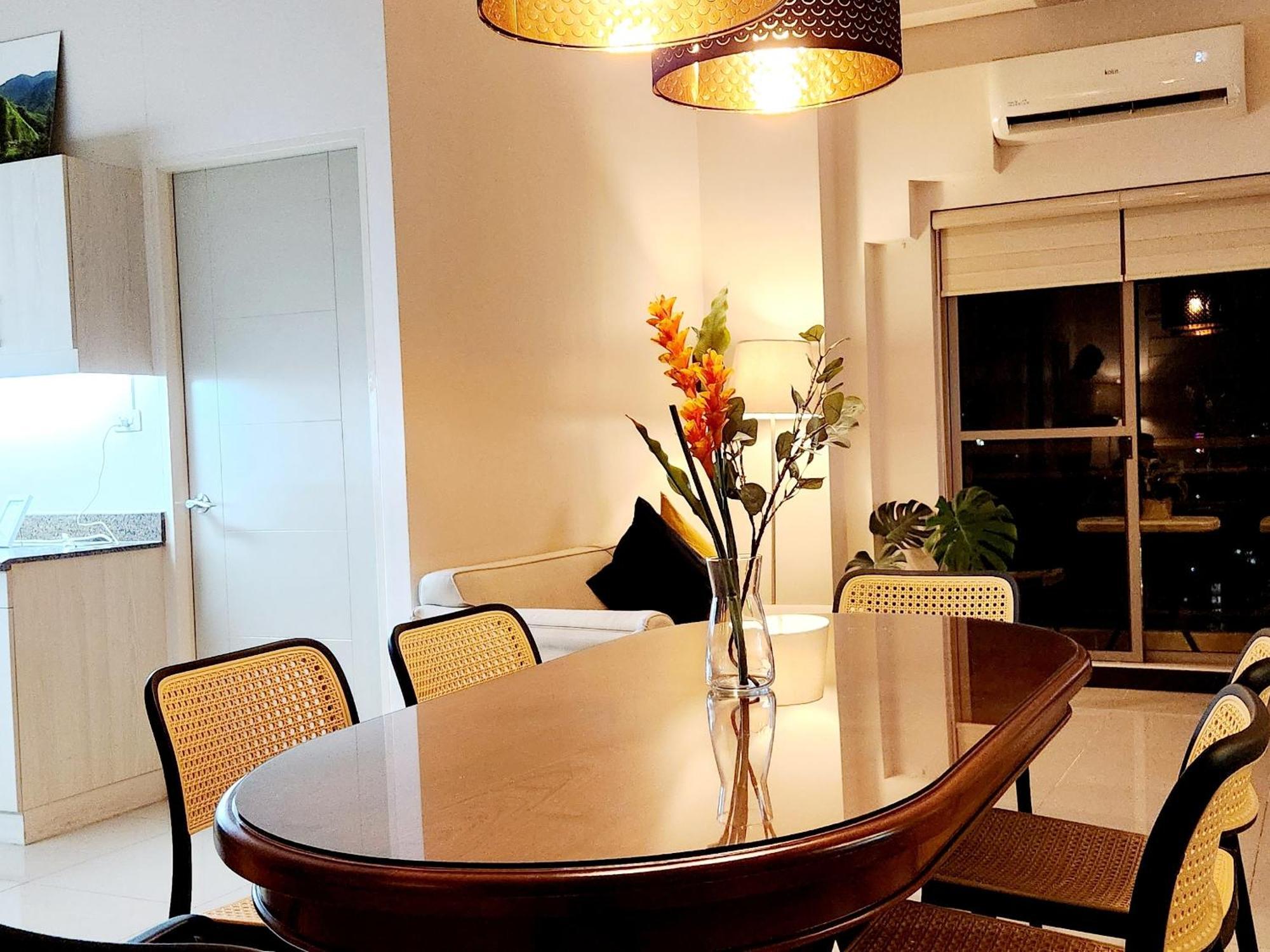 Casa Antonio At Fairway Terraces Family Penthouse 2Br Wi-Fi Nr Golf, Airport, Fort Bgc Маніла Екстер'єр фото